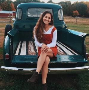 Meet your Posher, Hanna